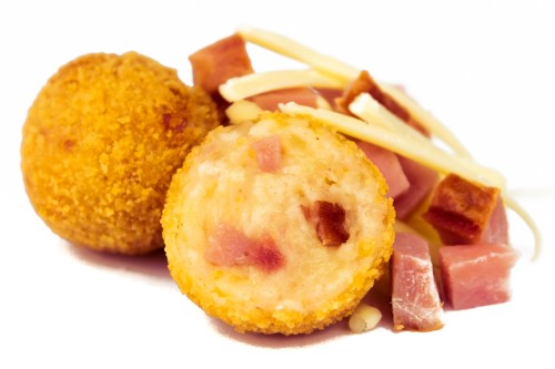 Kroketten mit Halbhartkäse und Wurst